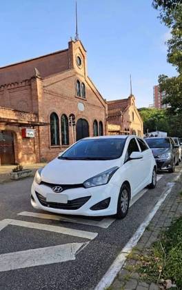 HYUNDAI HB20 1.0 COMFORT 12V FLEX 4P MANUAL